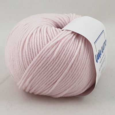 Lana Gatto Super Soft (13210 бледно-розовый) 100% меринос экстрафайн 50 г/125 м